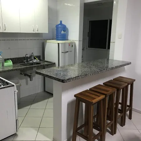 Apto Ubatuba com piscina-3